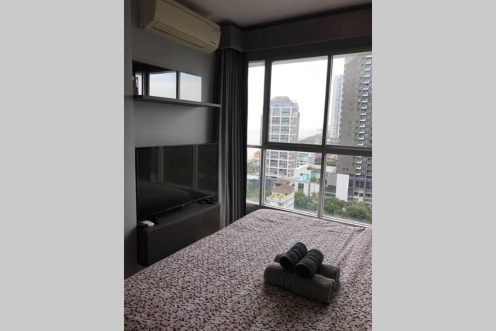 Stunning Seaview Suite Jomtien Beach Buitenkant foto