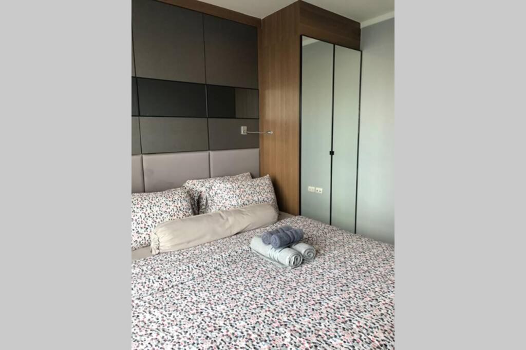 Stunning Seaview Suite Jomtien Beach Buitenkant foto